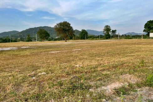 batch_LINE_ALBUM_Land For Sale_260529_3