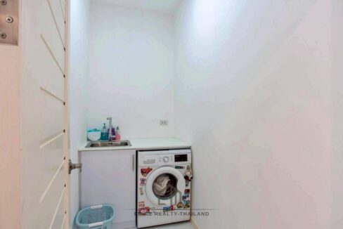 batch_LINE_ALBUM_Mali Signature P.38_260501_22