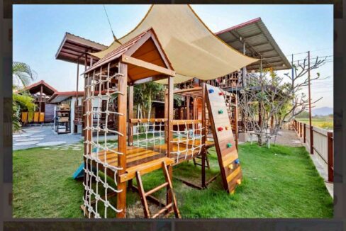 batch_LINE_ALBUM_Restaurant for sale_260503_4