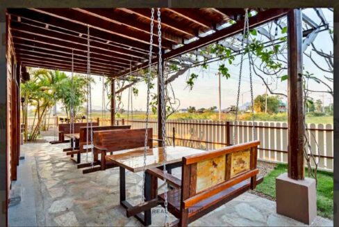 batch_LINE_ALBUM_Restaurant for sale_260503_9