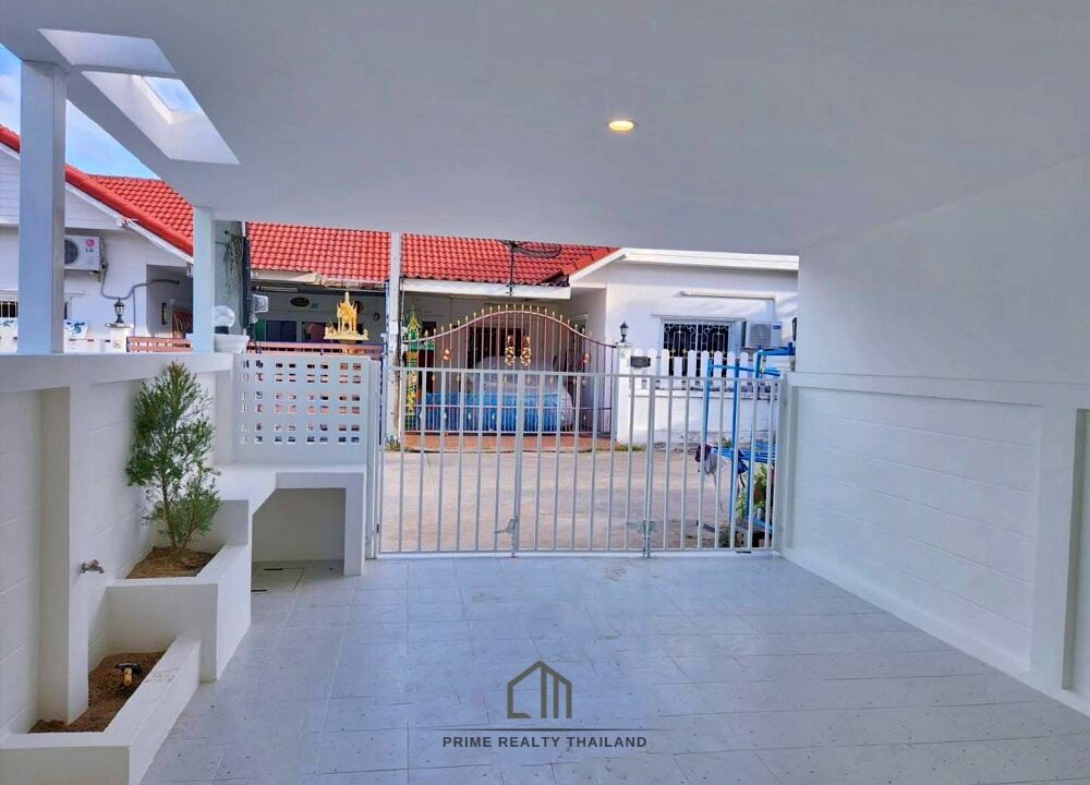 batch_LINE_ALBUM_Townhome102_260529_3