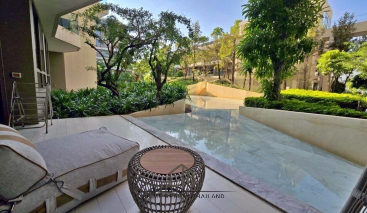 batch_LINE_ALBUM_Veranda 70000 pool access_260515_12