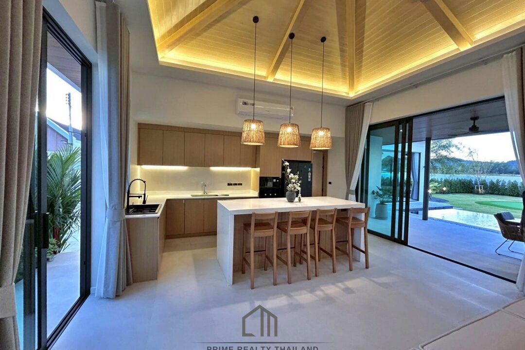 batch_LINE_ALBUM_Villa Aurelia_260504_1