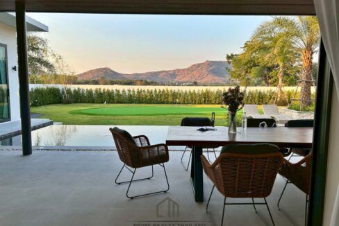 batch_LINE_ALBUM_Villa Aurelia_260504_10