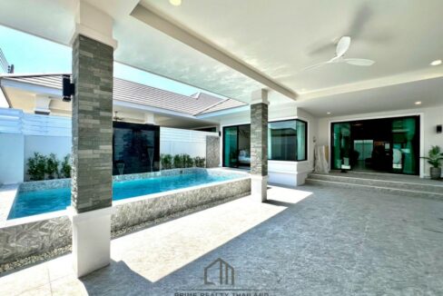 batch_LINE_ALBUM_Villa Town 4_260503_25