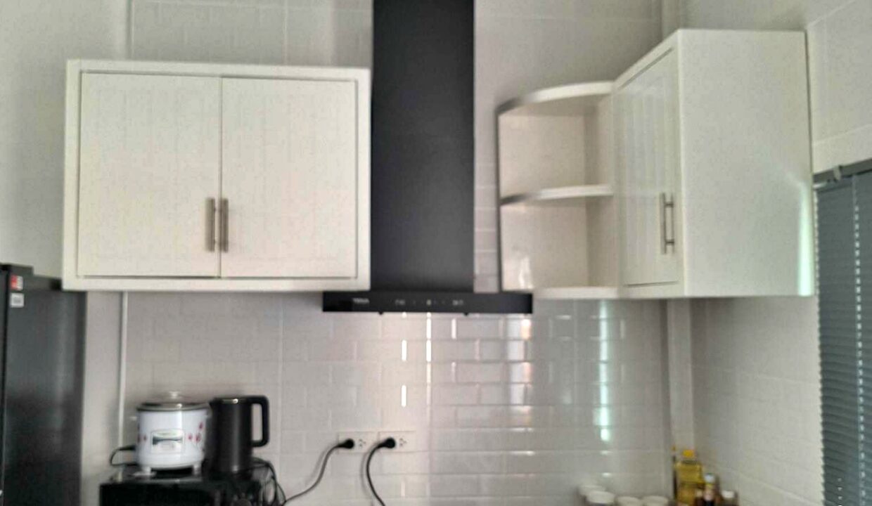 batch_LINE_ALBUM_Villa Town rent_260503_3