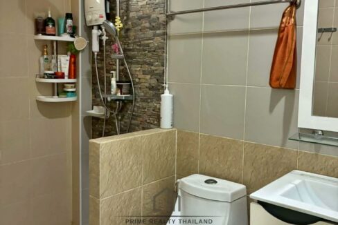 batch_LINE_ALBUM_บ้านกลางเมือง 3.69ล้าน_260516_14