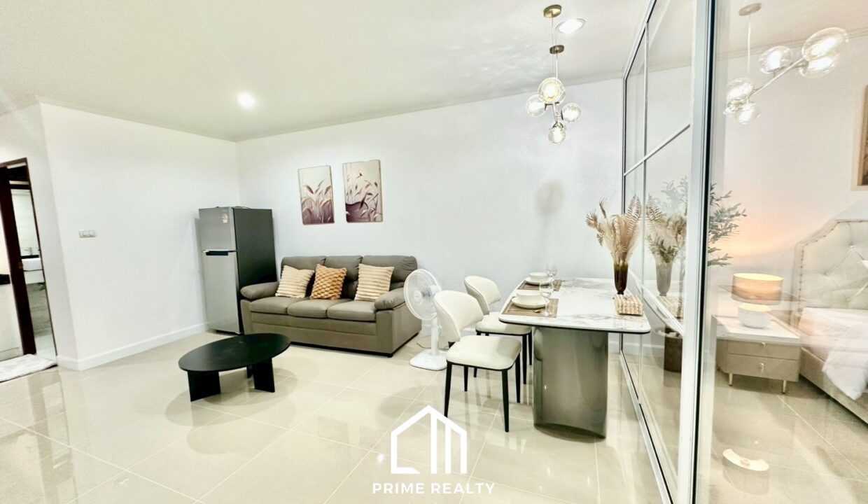 batch_LINE_ALBUM_Room 325_260917_4
