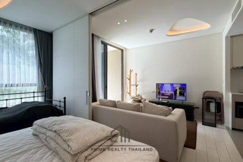 batch_LINE_ALBUM_Veranda 1 bed pool access_260707_5