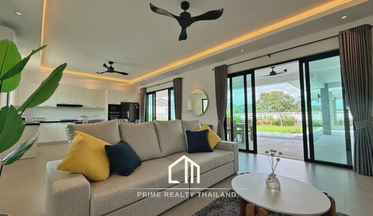batch_LINE_ALBUM_Highland Villas 3 ( 4 bed)_260717_17