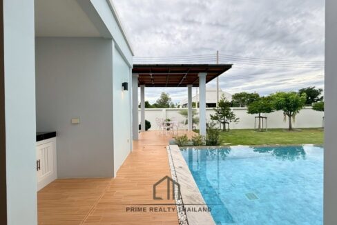 batch_LINE_ALBUM_iBreeze_260703_2