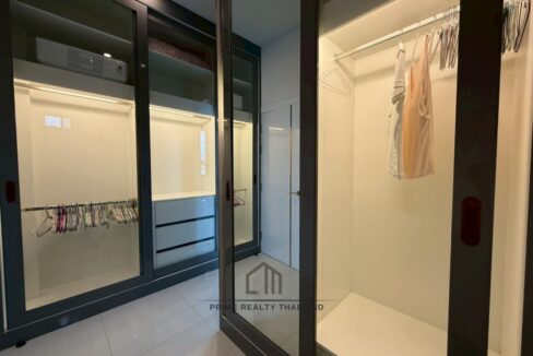batch_LINE_ALBUM_iBreeze_260703_41
