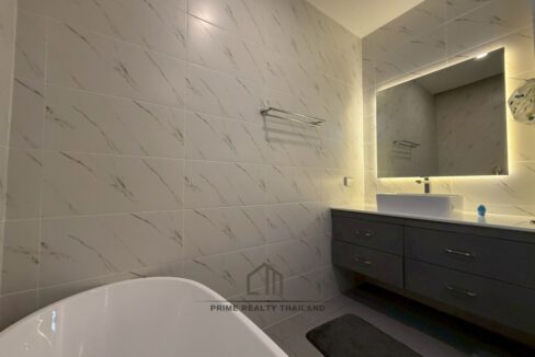batch_LINE_ALBUM_iBreeze_260703_42