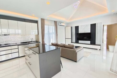 home1347-06