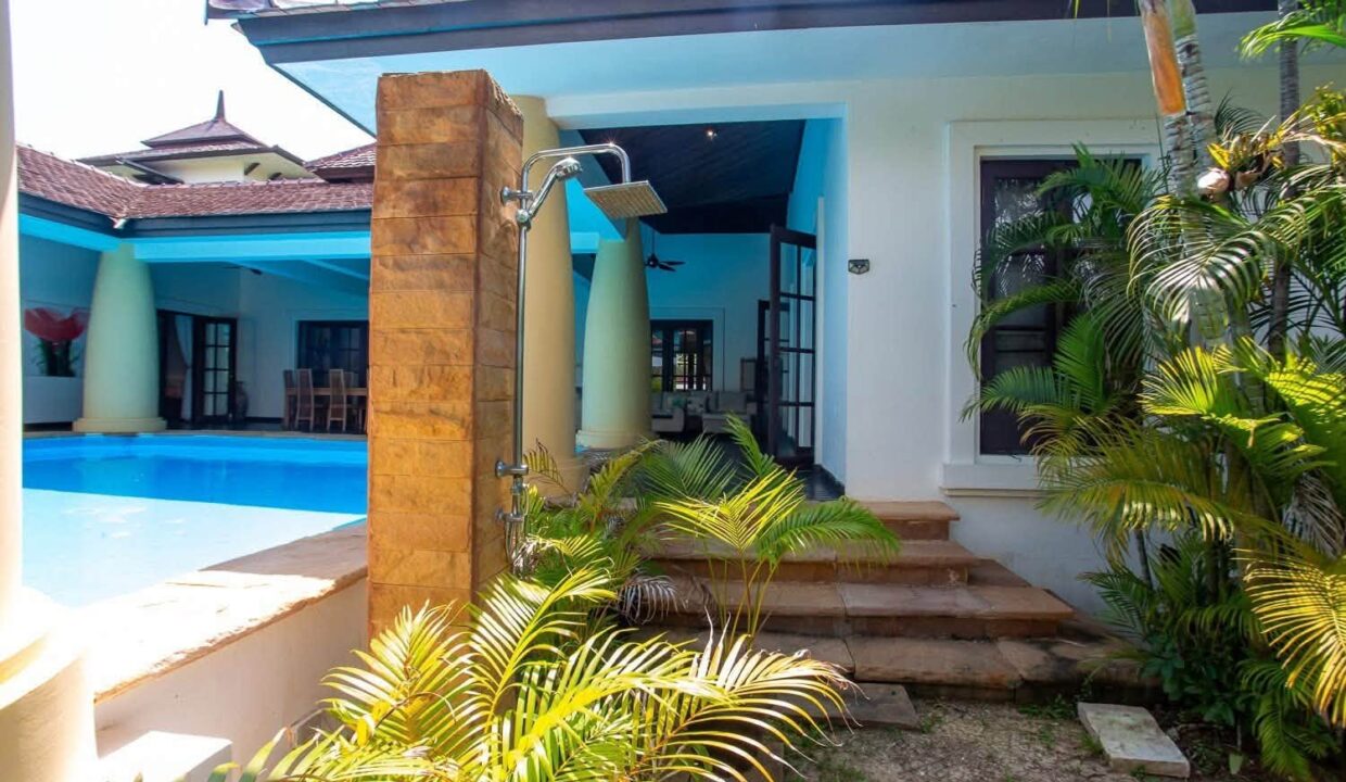 Hua Hin Soi 116 private pool villa 17
