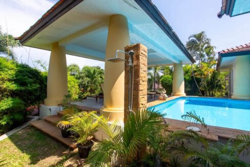Hua Hin Soi 116 private pool villa 18