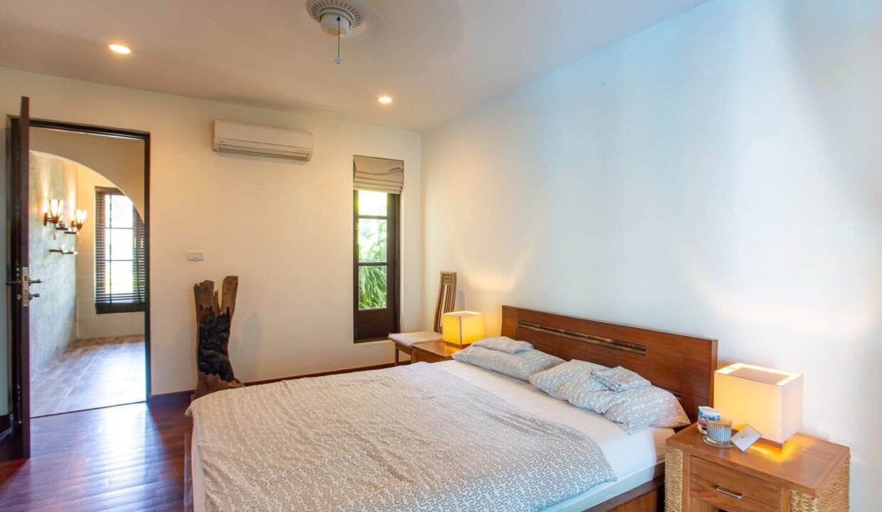 Hua Hin Soi 116 private pool villa 26