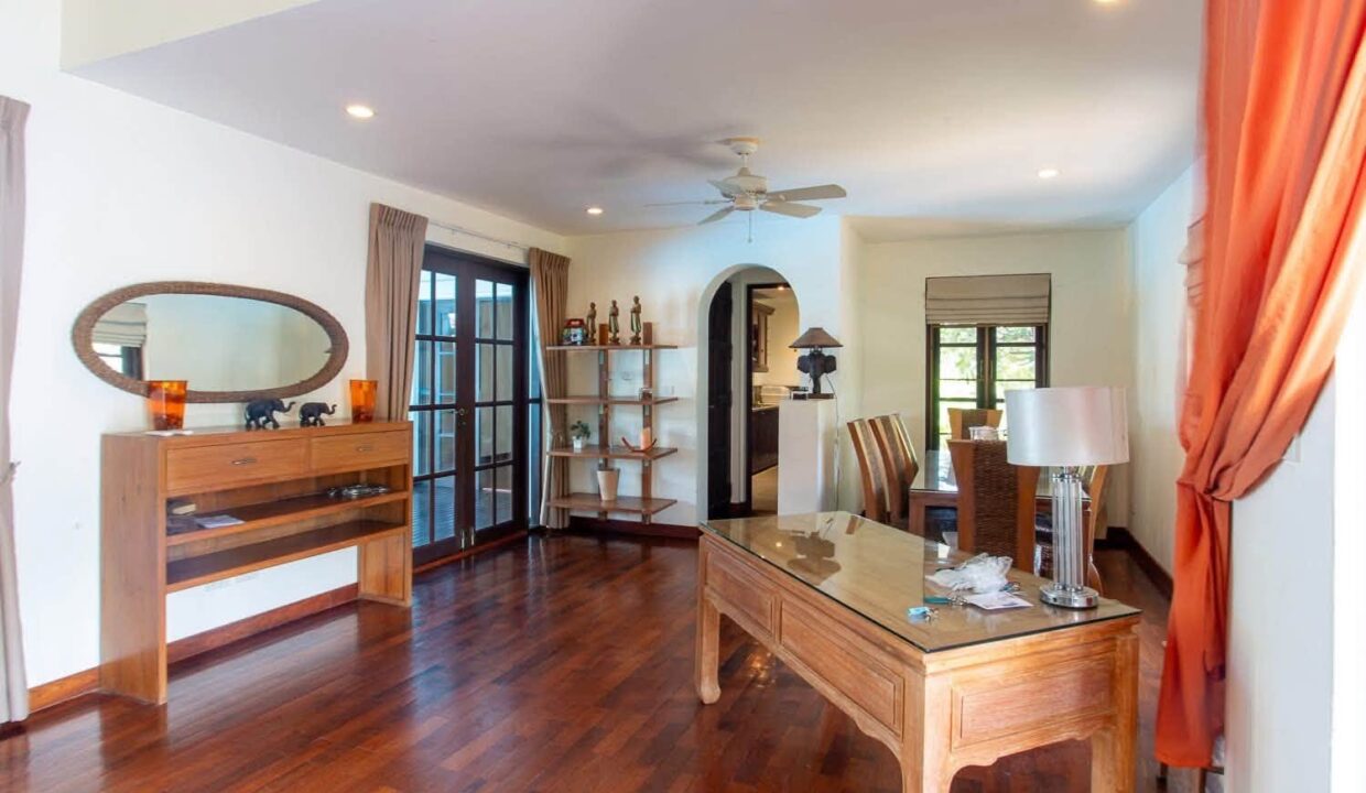 Hua Hin Soi 116 private pool villa 33